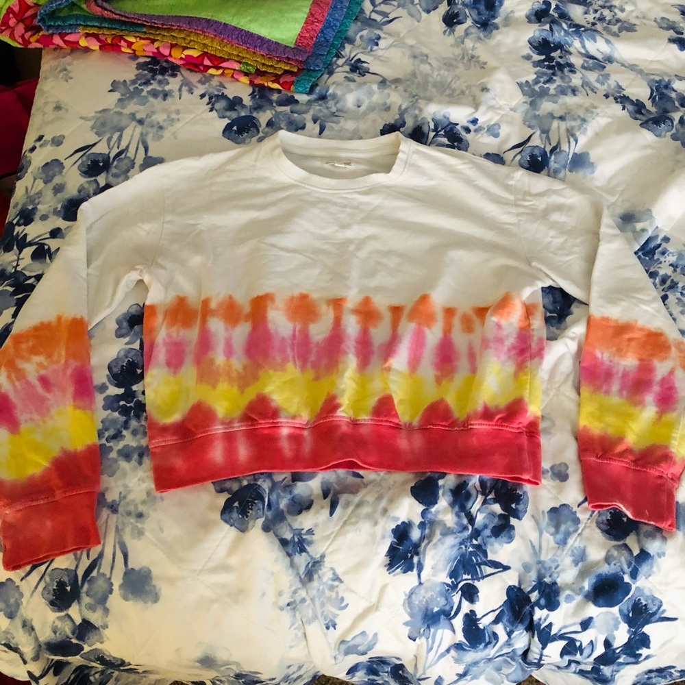 Tie dye crew neck